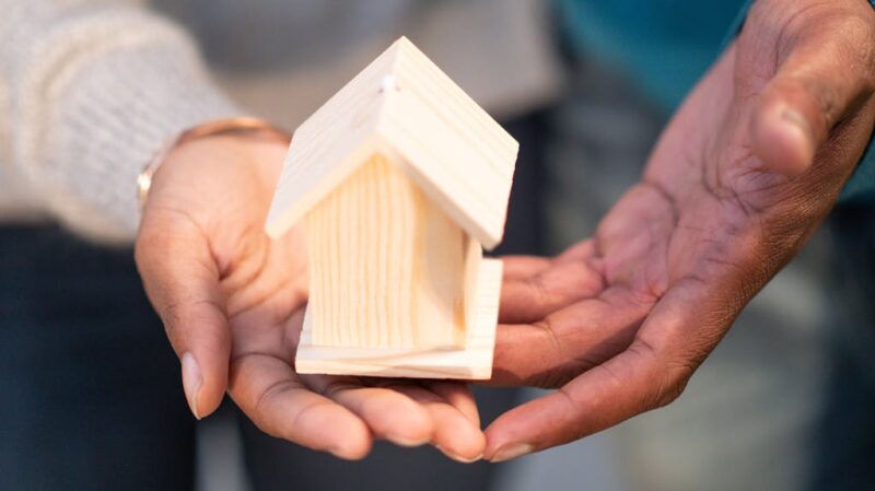 Benefits of Fixed-Rate vs. Adjustable-Rate Home Loans